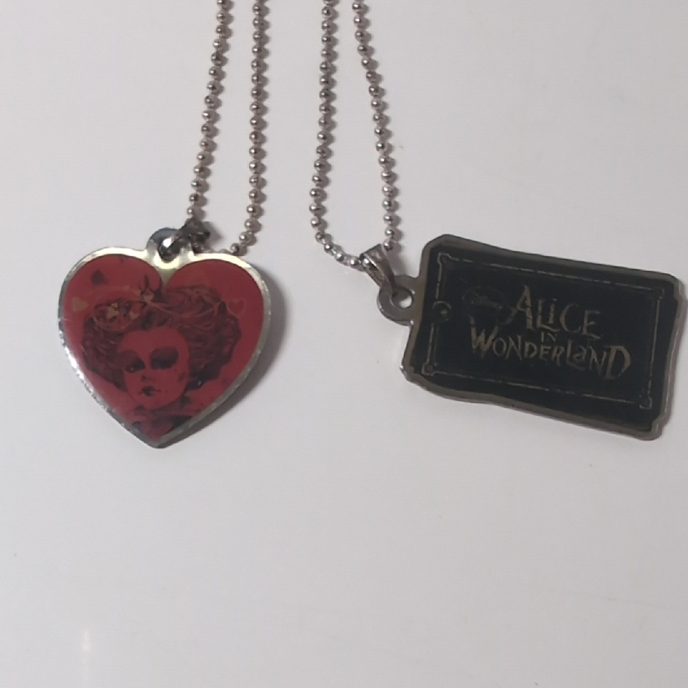 2 Alice in Wonderland Necklaces - Red & Black